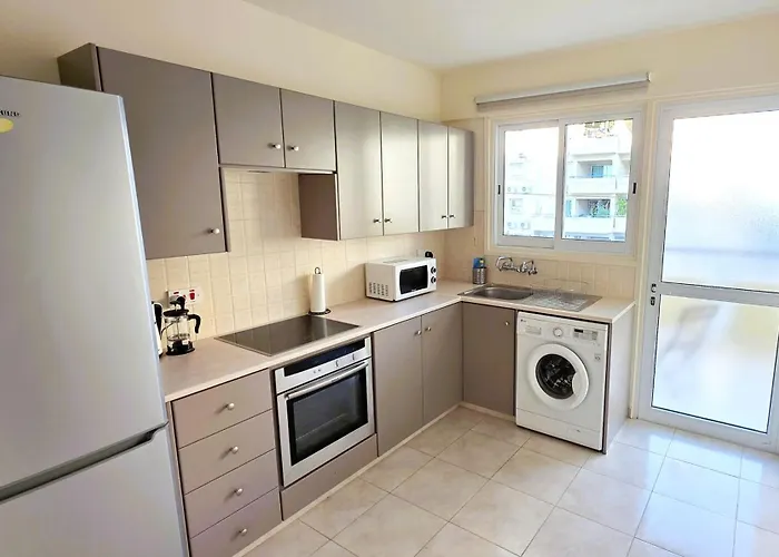 2br With Pool & Free Wi-fi *