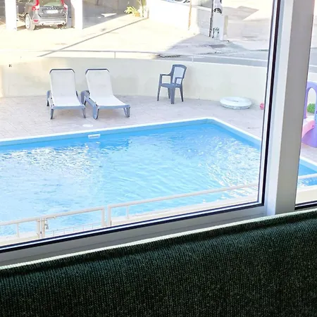 Apartman 2br With Pool & Free Wi-fi Lárnaka
