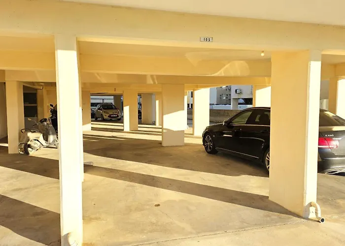 2br With Pool & Free Wi-fi Larnaca