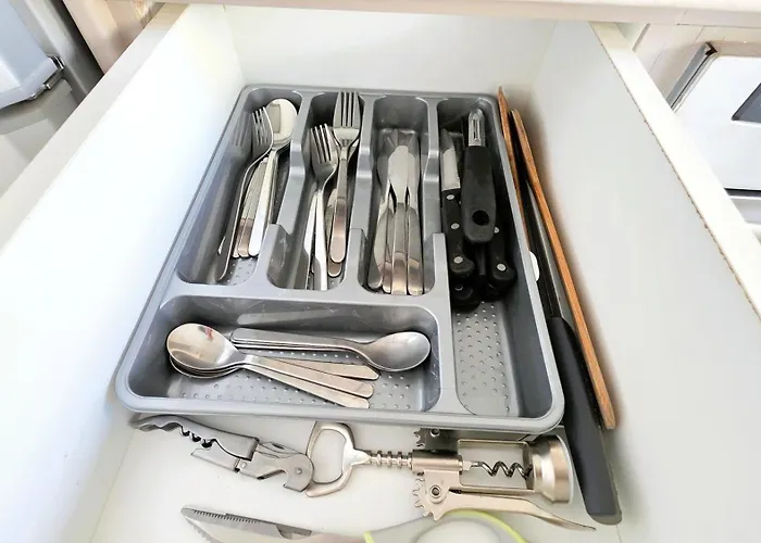 2br With Pool & Free Wi-fi *