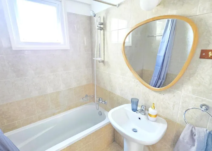 2br With Pool & Free Wi-fi Διαμέρισμα
